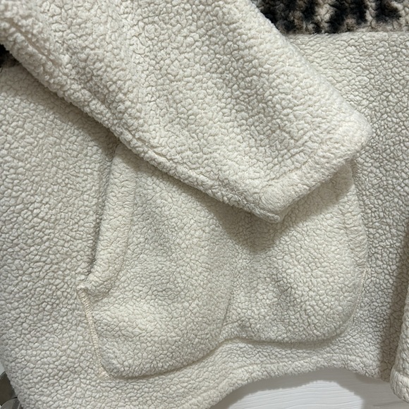 Faux Fur Quarter Zip Pullover Sweatshirt women’s size XL - Picture 2 of 6